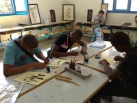Large engouement sur l'atelier de calligraphie tifinagh au festival des arts de l'Ahaggar