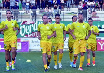 Les Canaris préparent l'USMH