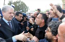 جمعية مكافحة الفساد تدعو سلال لفتح حوار وطني ووقف