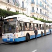 الحافلات الخاصة تحتل محطات النقل العمومي بالعاصمة