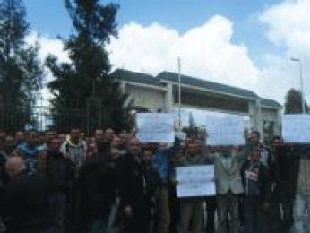 أفراد التعبئة يخرجون في مسيرة بتيزي وزوطالبواالتعجيل بتحقيق مطالبهم