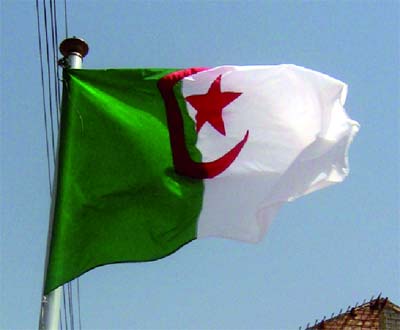 L'emblème national fleurit les quartiers