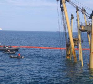 دفاع الضحايا والمتهمين في قضية غرق سفينة بشار يتبادلون التهم                    رئيس المحكمة يؤجل النطق بالحكم بسبب تصفيقات