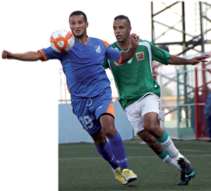 حلفاوي يلتحق بالعارضة الفنية لجمعية وهران                    مباراة القبة ستكون الأخيرة لكيوة