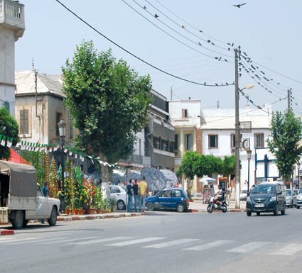 المسروقات يتم بيعها بسوق واد كنيس بالعاصمة                     دينقو و  موح الحراشي  يزرعان الرعب بأحياء بئر خادم