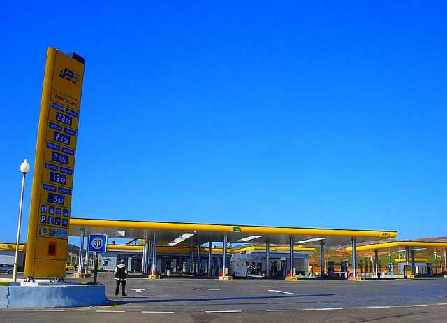 Algérie - L'équipement de l'autoroute est-ouest attend la décision de la Commission des marchés