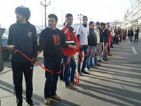 سلسلة بشرية للتضامن بالعاصمة مع ضحايا السيدا