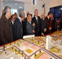 Sellal inspecte et inaugure de nombreux projets de développement à Relizane