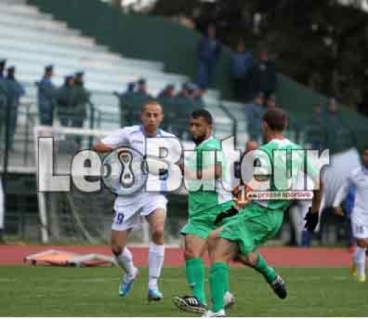 WAT : Alors que l'accession reste toujours jouable... : le public boude les widadis !