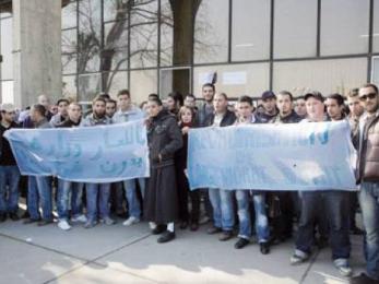 طلبة علوم البحر بجامعة مستغانم يطالبون بإعادة النظر في تصنيفهم المهنيبعد إقصائهم من مسابقات التوظيف العمومي