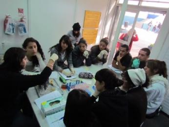 طلبة علوم البحار والبيوتكنولوجيا يصعّدون الاحتجاجتجمعوا مجددا أمام مقر رئاسة جامعة مستغانم