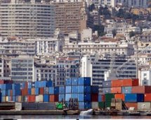 ارتفاع حركة السلع بميناء العاصمة بأكثر من 7 بالمائة