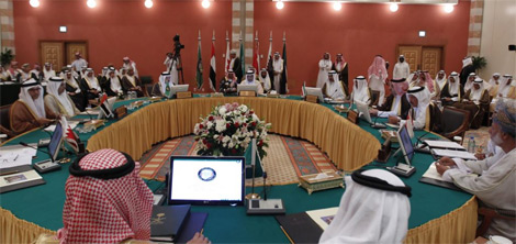 دول الخليج تطالب بإطار زمني لتشكيل حكومة انتقالية في سوريا