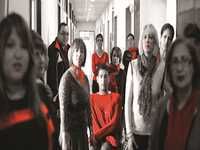 UN SPOT, DEUX CLIPS, UNE COMPILATION ET UN CONCERT