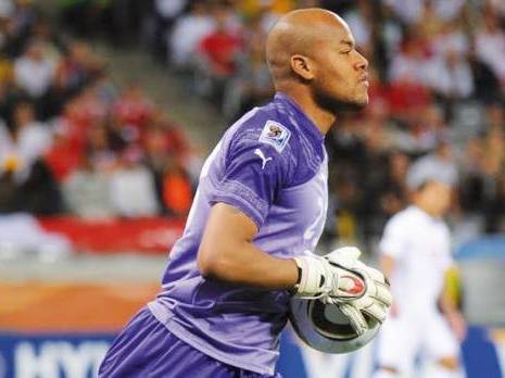 M'bolhi donne son OK pour jouer au MCASports : les autres articles