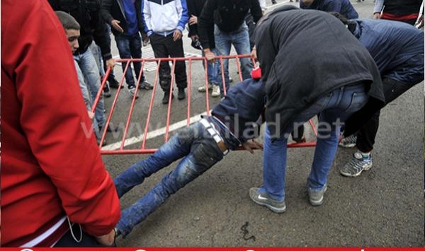 الأمن الوطني يشخص أحداث ملعب البليدة ويستحدث إجراءات جديدة: بطاقية تقنية للمتسببين في العنف بالملاعب ورقمنة التذاكر لتجنب الفوضى