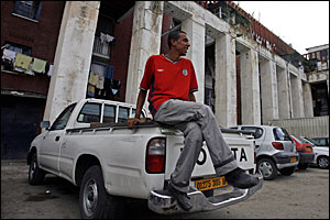 تراجع معدلات البطالة في الجزائر