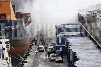 Les mystérieux incendies d'hiverDEPÔTS DES DOUANES, GRANDE-POSTE, HÔTEL DES MONNAIES,...