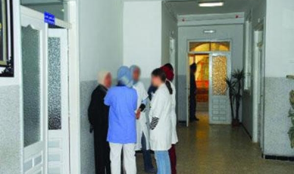 مدير مؤسسة طب النساء بوهران يفتح النار على الأطباء ويتهمهم بالتسبب في وفاة 4 رضع في أقل من شهر