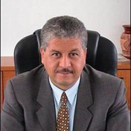 سلال ينهي مهام 