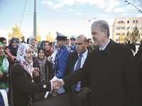En visite à Chlef, Sellal change de style mais garde le cap