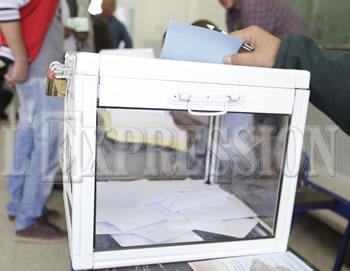 Les Algériens préfèrent le vote refuge