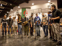 D'une rive à l'autre