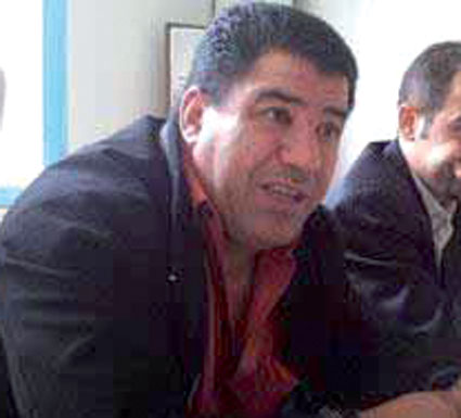 أونيس يرد على بن شيخ لفقون بدعوى قضائية أخرى ويصرح روراوة وعدني بأنه سيضع حدا للفوضى السائدة في شباب قسنطينة