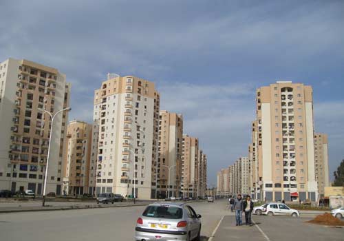 Algérie- Tous les résultats des souscriptions au programme AADL seront connus avant fin janvier 2014 (ministre)