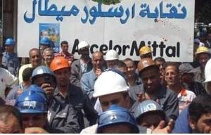 عمال ارسلور ميتال ينقلون احتجاجهم إلى شوارع عنابة