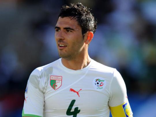 سطيف يطلب رخصة لاستقدام عنتر يحيى