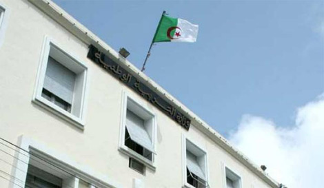 بابا احمد يجري حركة لمدراء مدراء التربية بالعاصمة