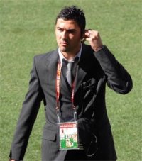 Une dérogation pour recruter Antar Yahia