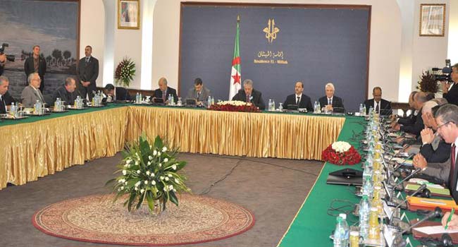 En Algérie, la lune de miel entre le gouvernement et le patronat se poursuit