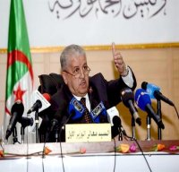 L'Algérie 'uvre à l'édification d'un Etat démocratique et social tel que mentionné dans la déclaration du 1er novembre (Sellal)