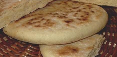 Thamthounte (Pain à la semouline)