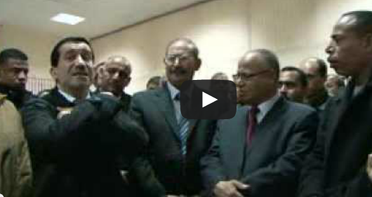 بالفيديو . فضيحة بمطار ورقلة أمام عمر غول ..شاهد ردة فعل الوزير