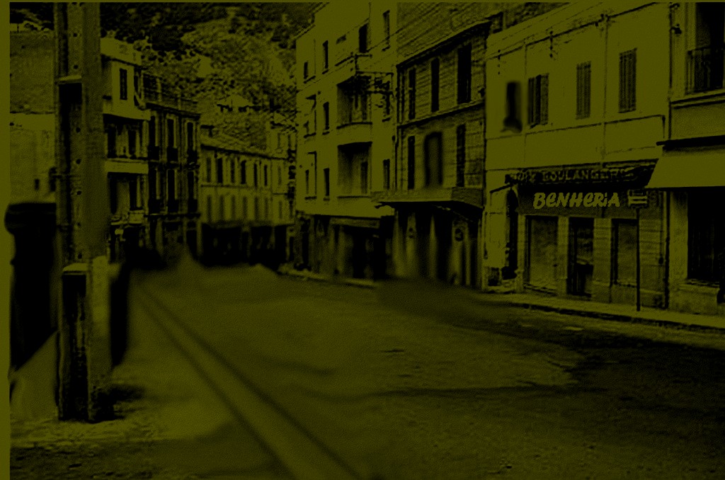 photo rue d orleans oran bas quartier ( sidi el houari)   LA MARINE