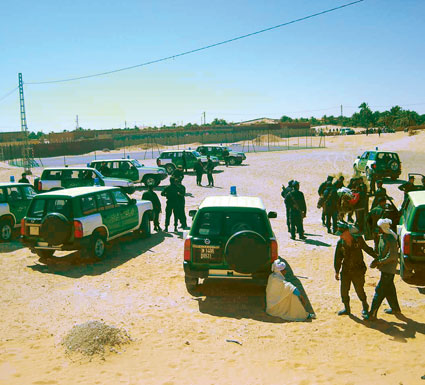 الكيف المغربي يمرّ من بشار عبر الطرق الصحراوية نحو الشرق                    مصالح الأمن تضيّق الخناق على مهرّبي المخدرات