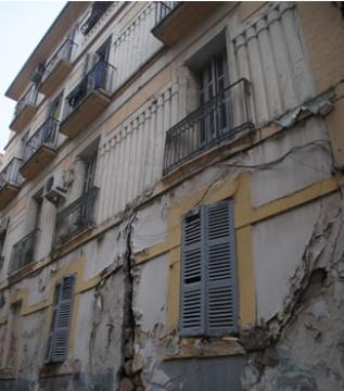 Un immeuble à Saint-Jean menace ruine