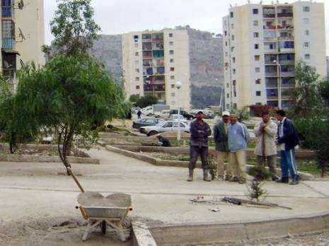 Des milliards de dinars immobilisés