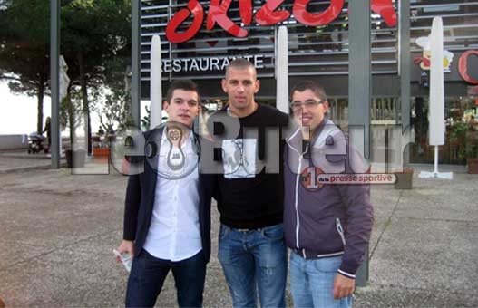 Le Buteur à la découverte de la nouvelle vie de Slimani