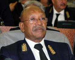 زوخ يتهم أميار العاصمة بسوء التسيير