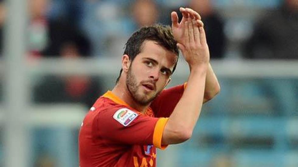 توتنهام الانجليزي يسعى لضم بيانيتش لاعب روما