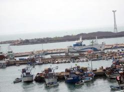 تعليق مهام جمركيين بميناء عنابة