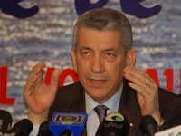 إثر تجاوزات عرفتها مسابقات توظيف الإداريين شهر ديسمبر الماضي.. وزارة التربية تحقق في العاصمة وتيارت والوظيف العمومي يجمد قوائم الناجحين