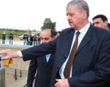 مشاريع هامة في برنامج زيارة سلال إلى معسكر اليوم