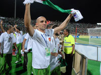 رفض العودة إلى نادي أوليمبياكوس .. جبور ينتقل إلى نوتنغهام فورسيت الإنجليزي ب 1.5 مليون يورو