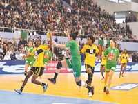 l'algérie remporte la coupe d'afrique de handball face à la tunisie (25-21)