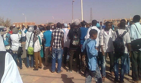 تسمم 33 تلميذا من بسكرة والوادي خلال رحلة سياحية بخنشلة